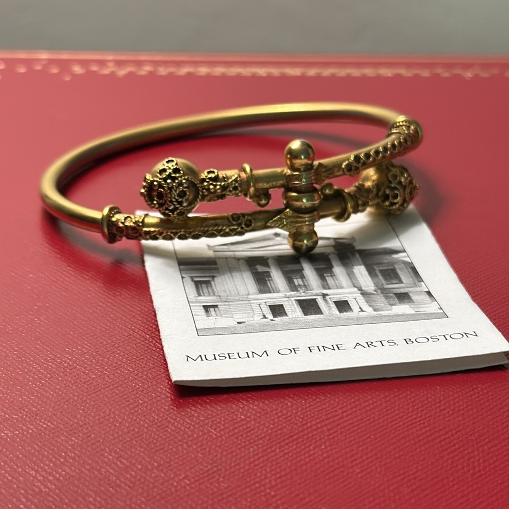 Museum of fine arts Boston archaeological jewelry bracelet
